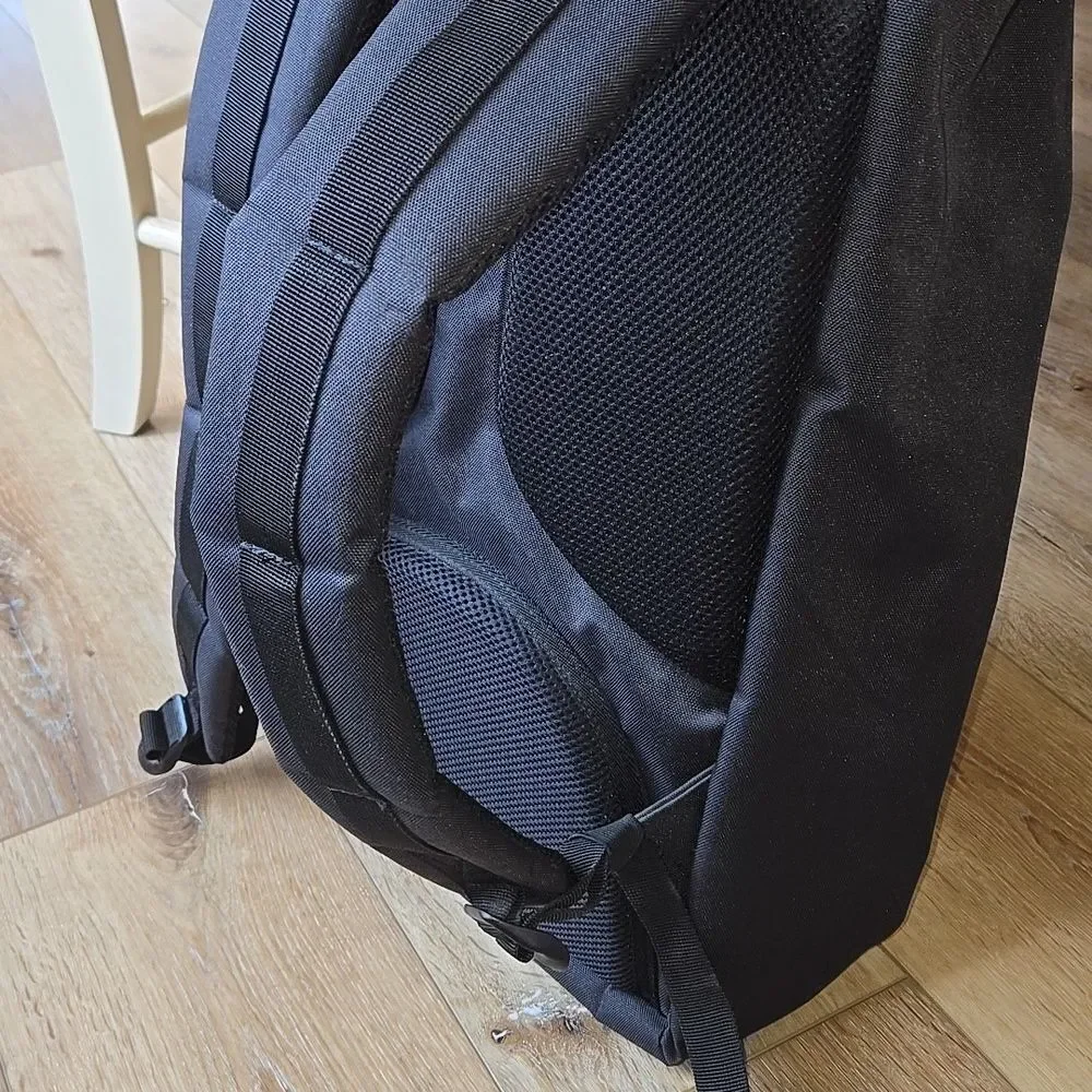 Herschel Little America Laptop Backpack, Black/Tan Synthetic Leather Classic 25